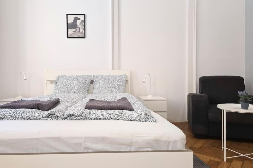Seventh Sense Apartment ブダペスト エクステリア 写真